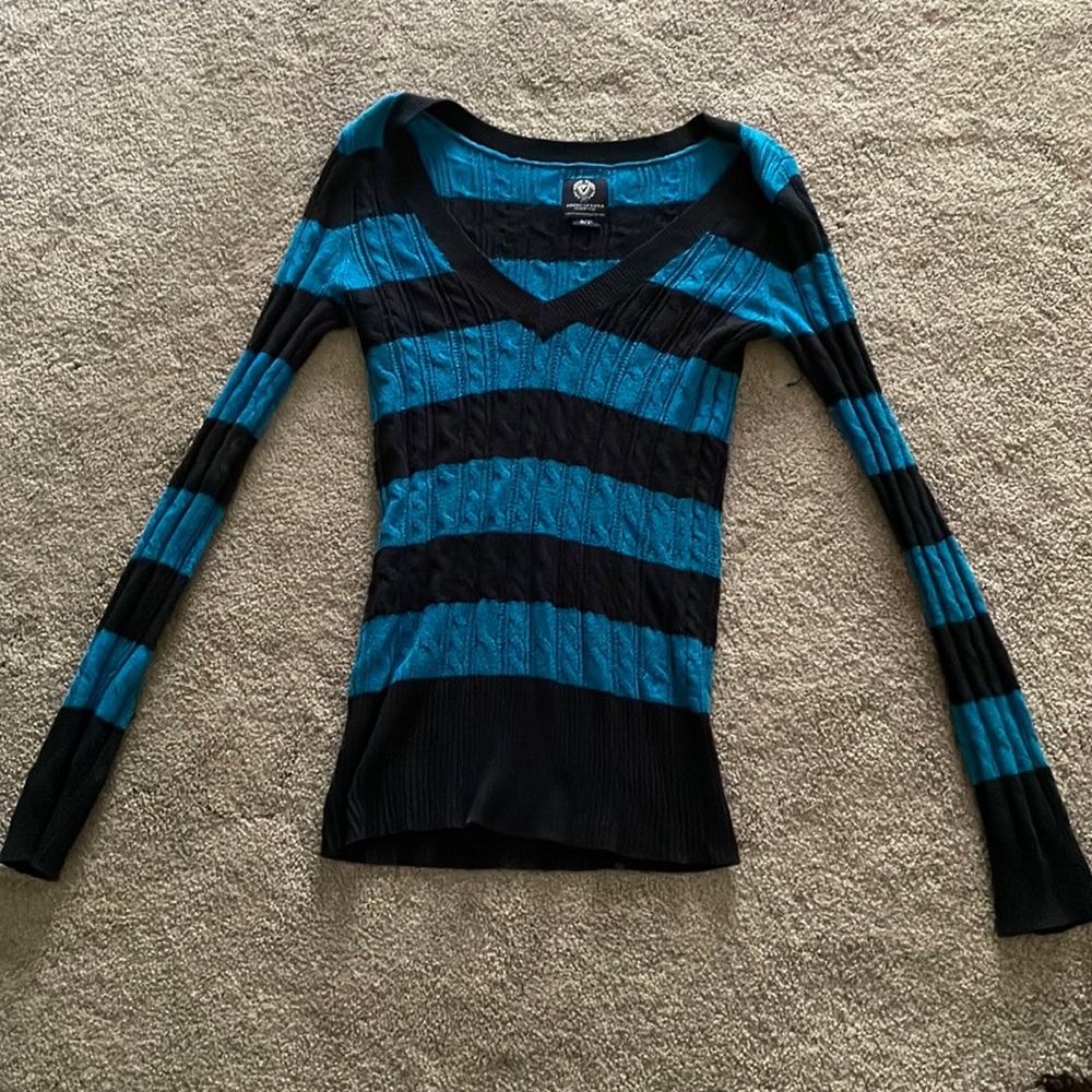 American Eagle striped v-neck sweater